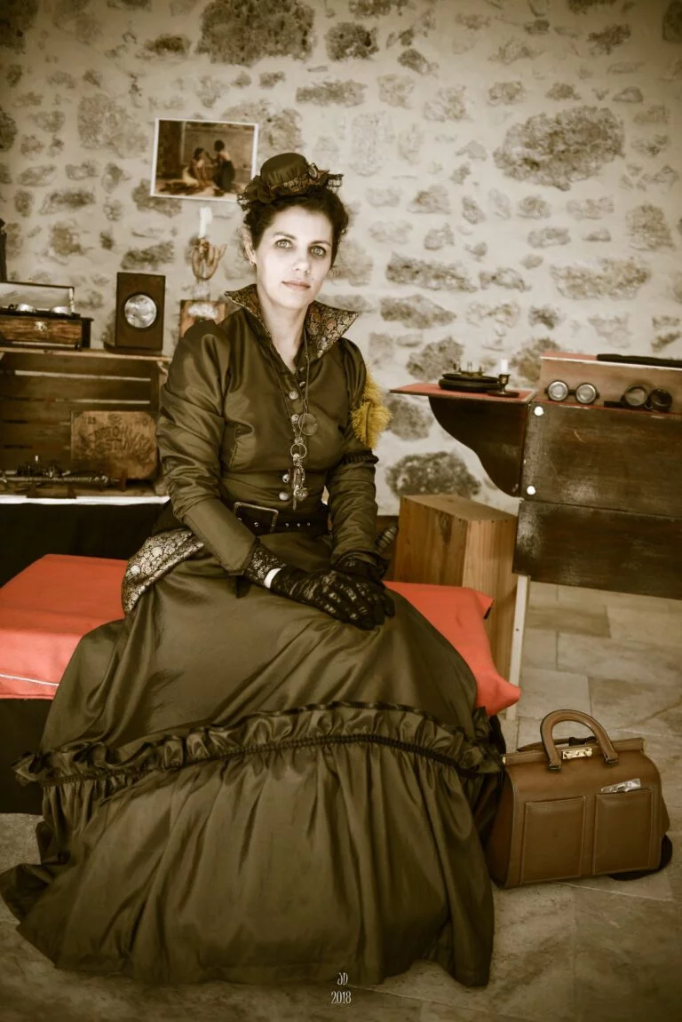 Nina Steam